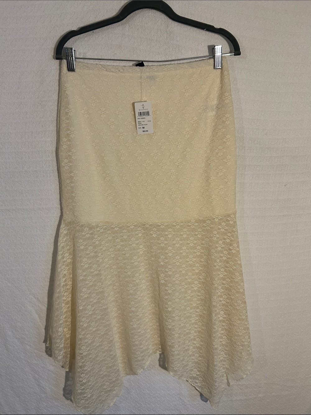 Windsor Cream Lace Asymmetrical Hem Skirt
